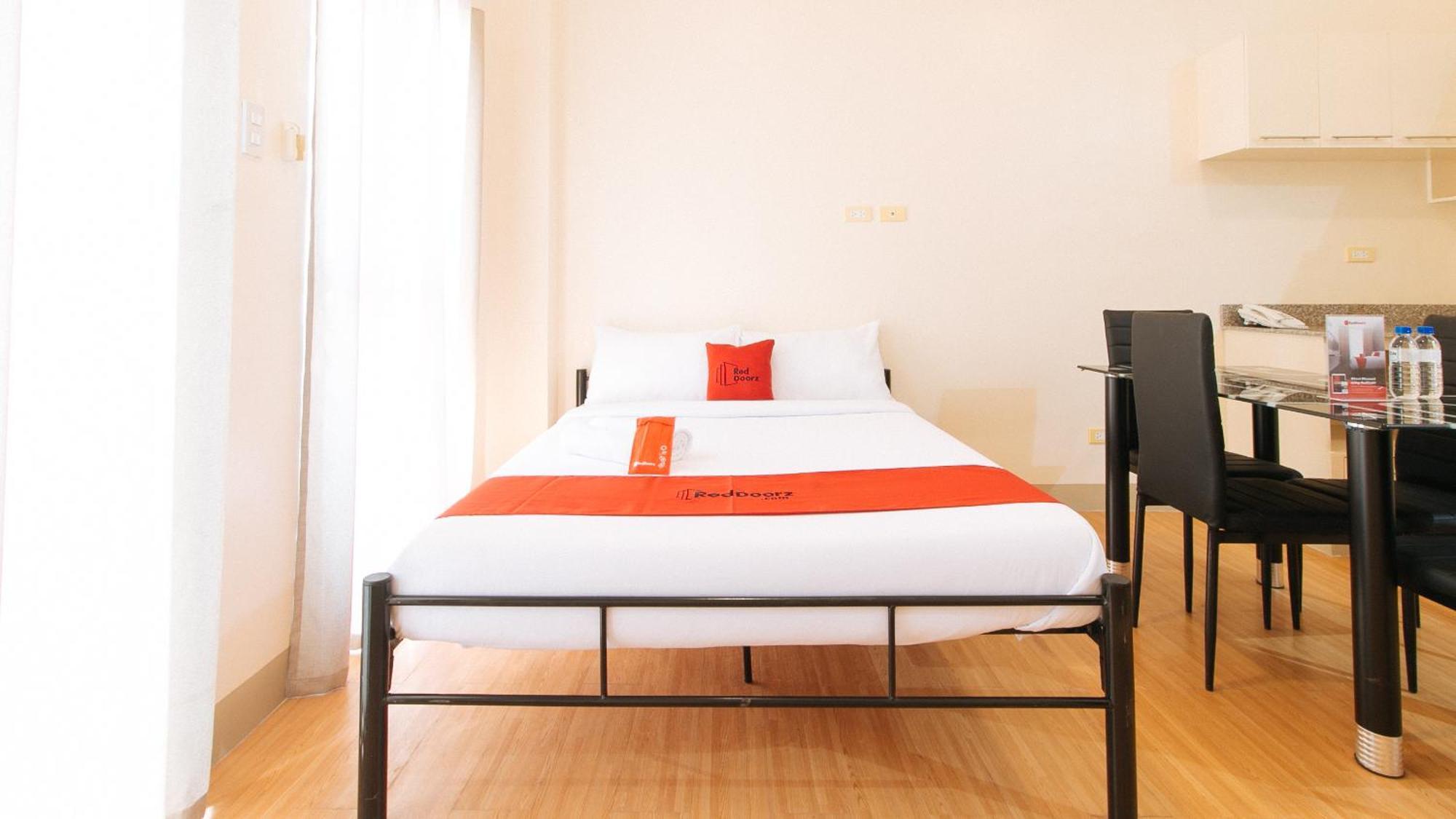Reddoorz Plus At Alpina Heights Paranaque Paranaque City Zewnętrze zdjęcie