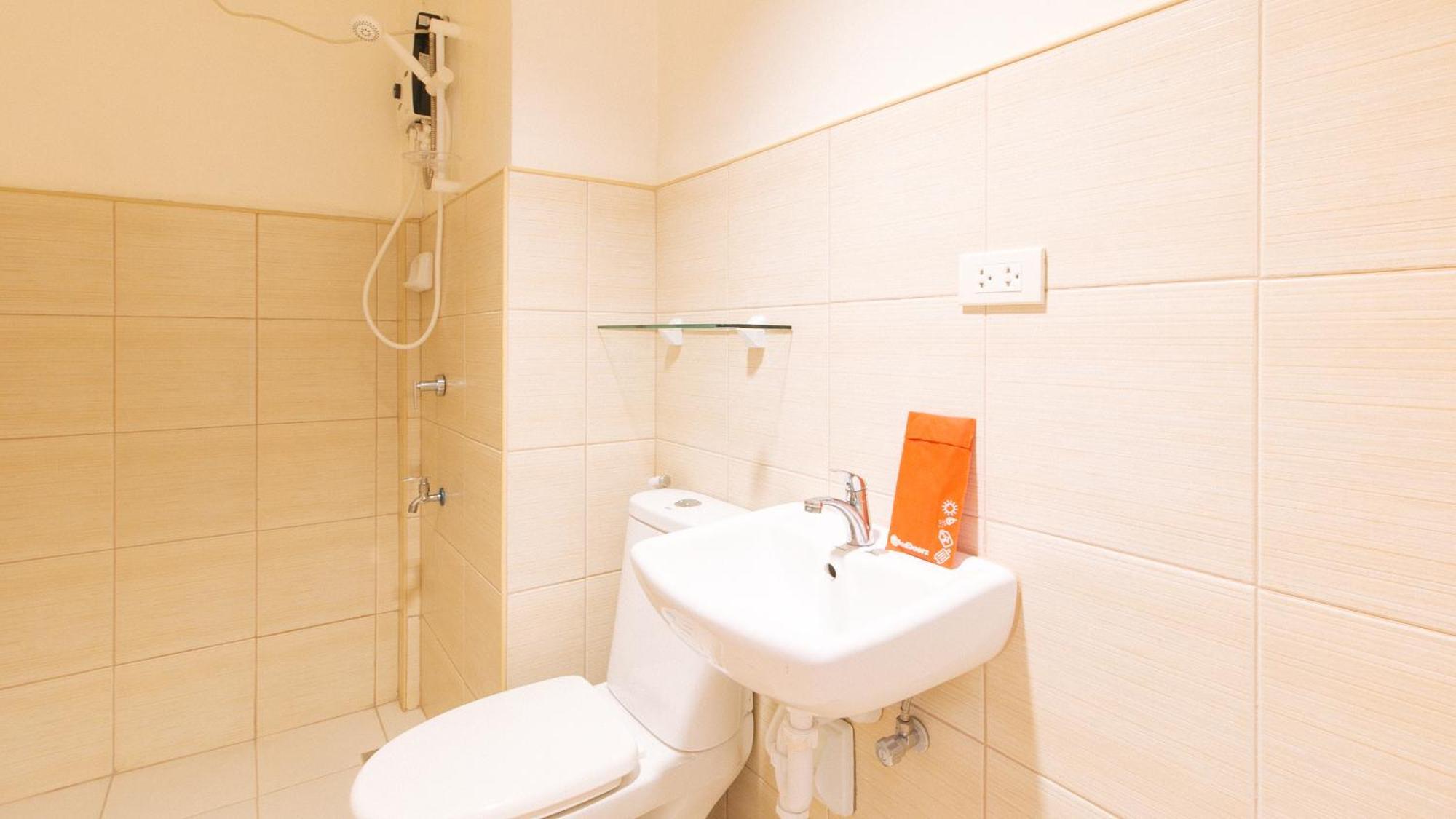 Reddoorz Plus At Alpina Heights Paranaque Paranaque City Zewnętrze zdjęcie