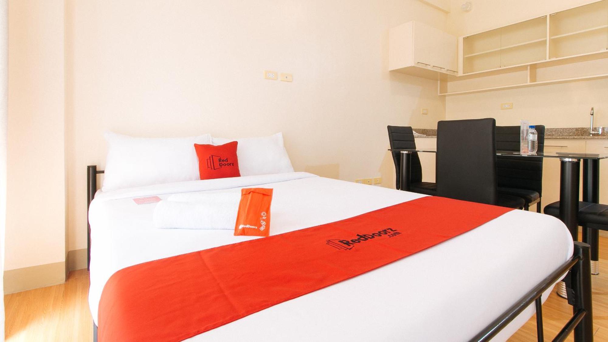 Reddoorz Plus At Alpina Heights Paranaque Paranaque City Zewnętrze zdjęcie