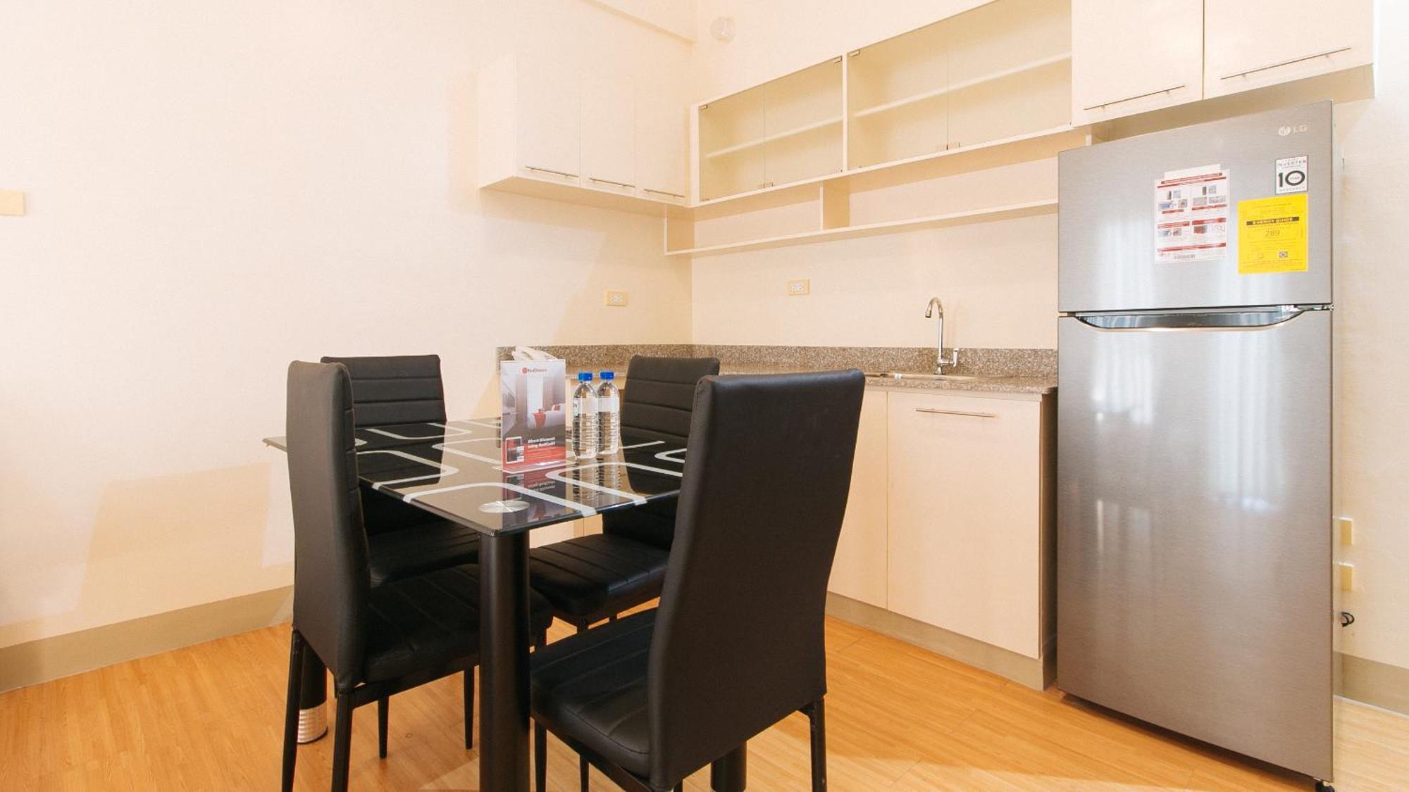 Reddoorz Plus At Alpina Heights Paranaque Paranaque City Zewnętrze zdjęcie