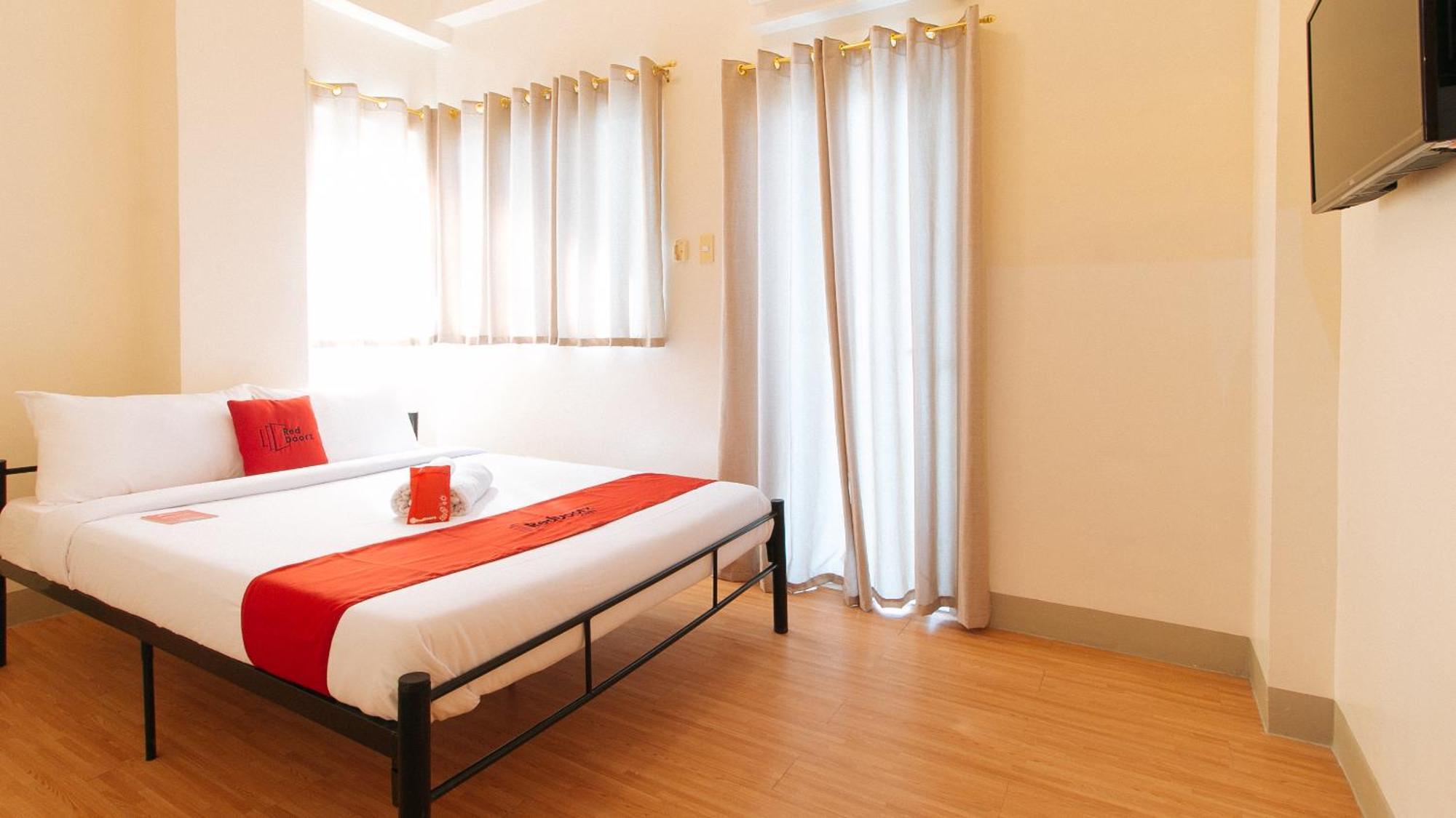 Reddoorz Plus At Alpina Heights Paranaque Paranaque City Zewnętrze zdjęcie