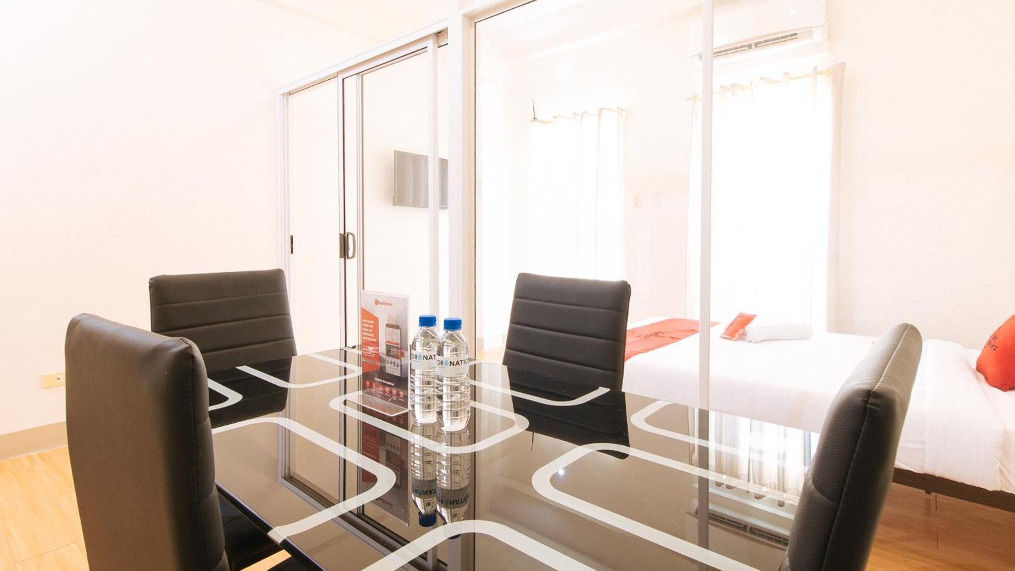Reddoorz Plus At Alpina Heights Paranaque Paranaque City Zewnętrze zdjęcie