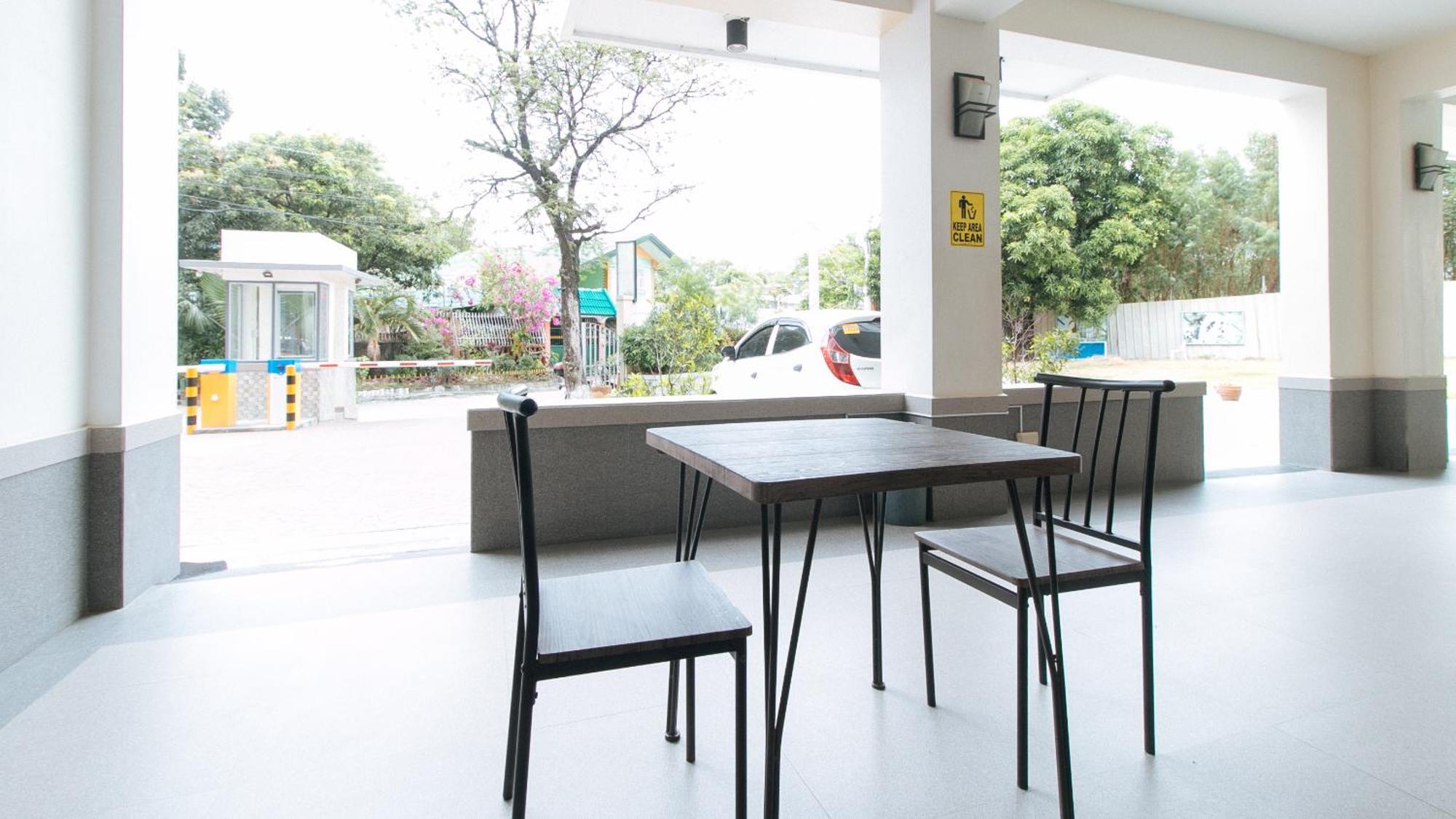 Reddoorz Plus At Alpina Heights Paranaque Paranaque City Zewnętrze zdjęcie