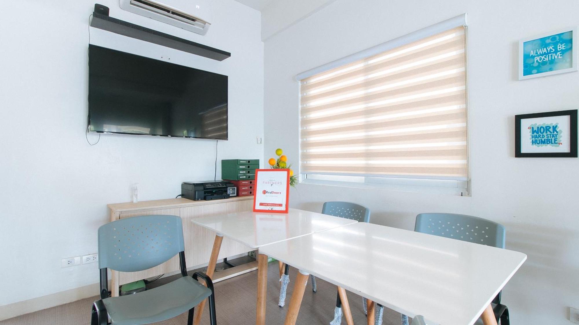 Reddoorz Plus At Alpina Heights Paranaque Paranaque City Zewnętrze zdjęcie